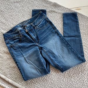 American Eagle jegging blue jeans